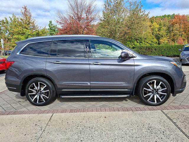 Photo of 2022 Modern Steel Metallic Honda Pilot