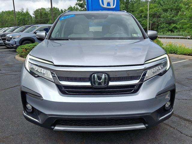 Photo of 2022 Lunar Silver Metallic Honda Pilot