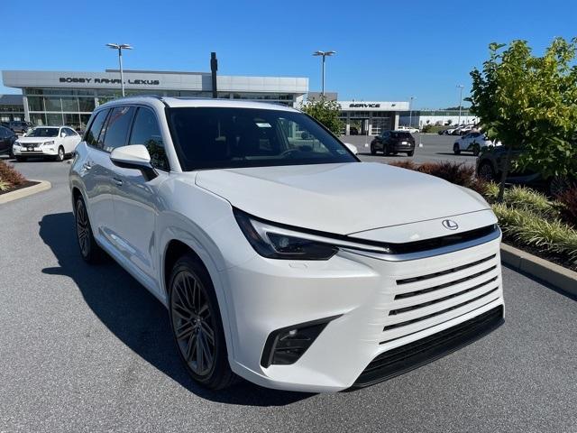Photo of 2025 Pearl Lexus TX 350