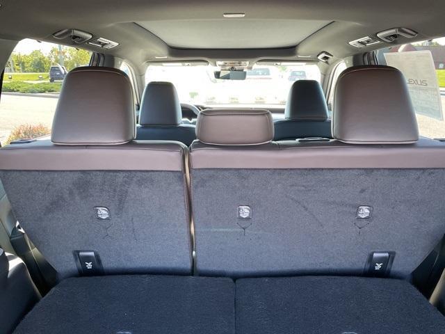Photo of 2025 Pearl Lexus TX 350
