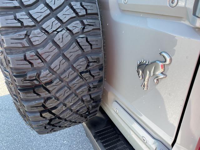 Photo of 2023 Cactus Gray Ford Bronco