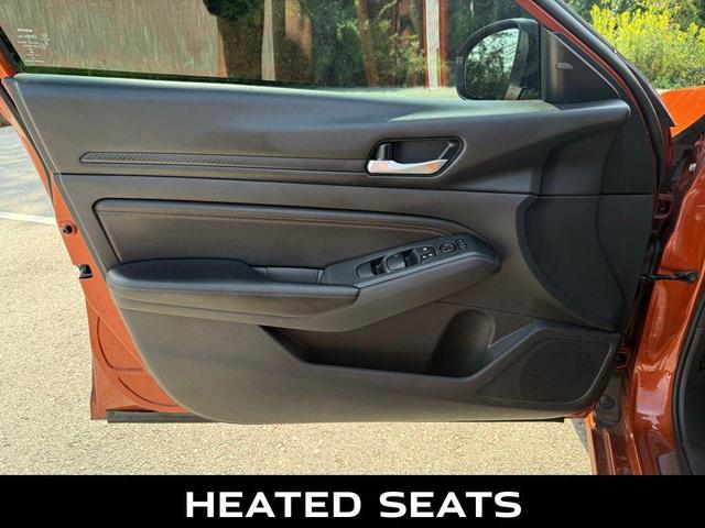 Photo of 2020 Sunset Drift Chromaflair Nissan Altima