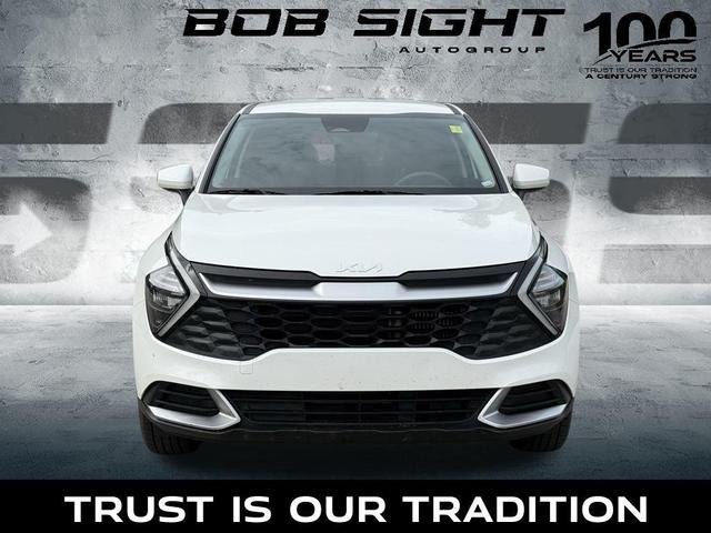 Photo of 2023 Snow White Pearl Kia Sportage Hybrid