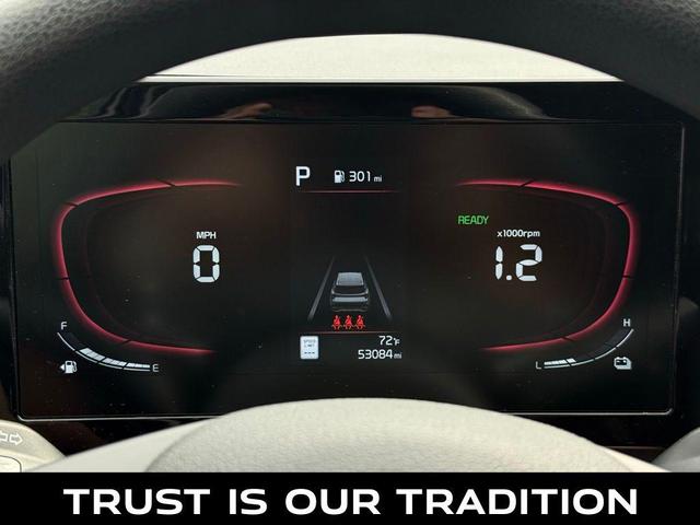 Photo of 2023 Snow White Pearl Kia Sportage Hybrid