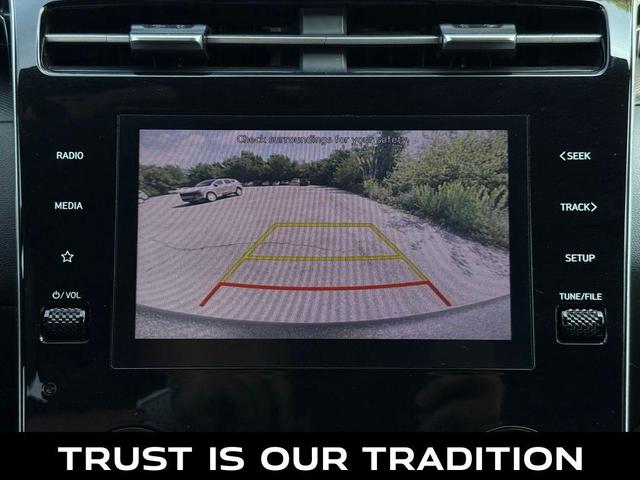 Photo of 2023 Hampton Gray Hyundai SANTA CRUZ