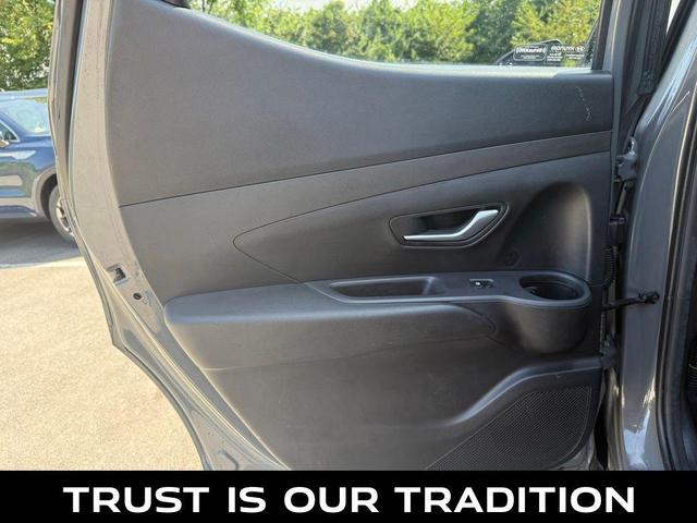 Photo of 2023 Hampton Gray Hyundai SANTA CRUZ