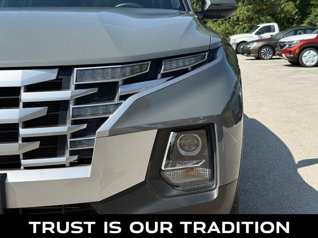 Photo of 2023 Hampton Gray Hyundai SANTA CRUZ