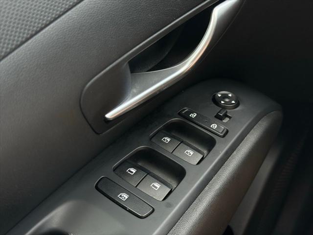 Photo of 2022 Shimmering Silver Hyundai TUCSON