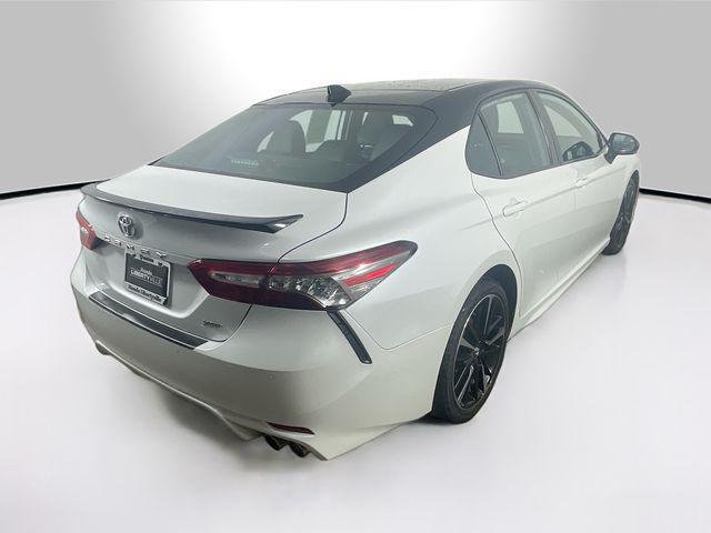 Photo of 2019 Midnight Black Metallic Toyota Camry
