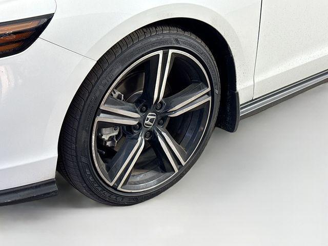 Photo of 2024 Platinum White Pearl Honda Accord Hybrid