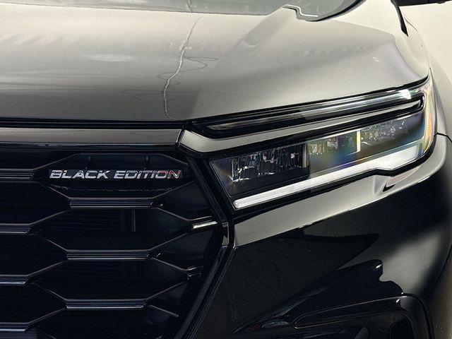 Photo of 2025 Crystal Black Honda Pilot