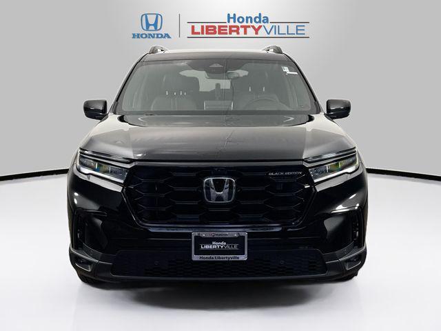 Photo of 2025 Crystal Black Honda Pilot
