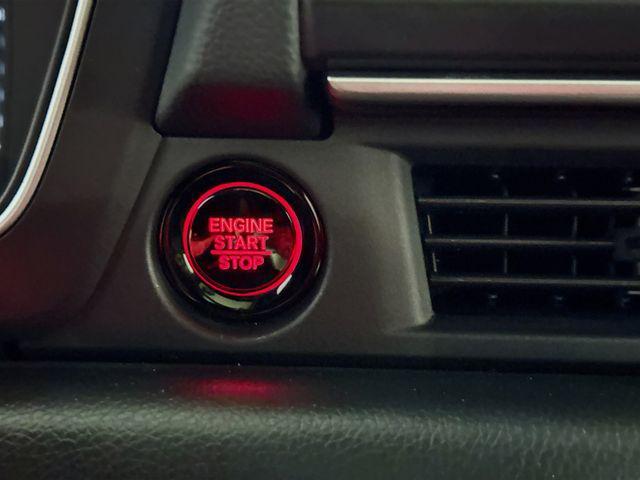 Photo of 2025 Crystal Black Honda Pilot