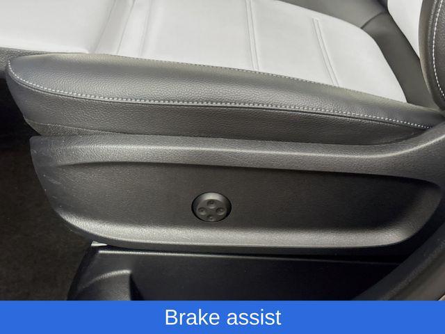 Photo of 2021 Grey Mercedes-Benz GLB 250
