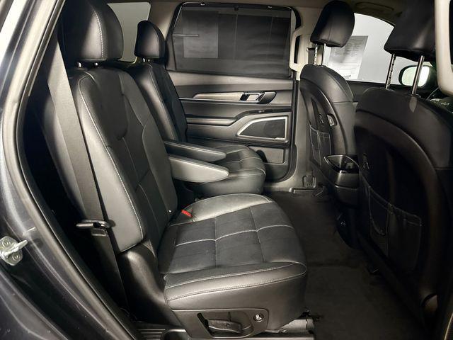 Photo of 2022 Gravity Grey Kia Telluride