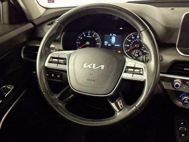 Photo of 2022 Gravity Grey Kia Telluride