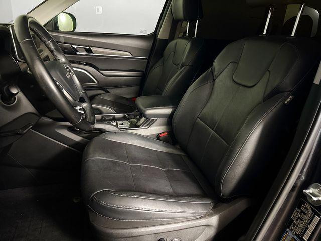 Photo of 2022 Gravity Grey Kia Telluride