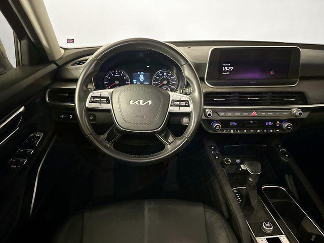 Photo of 2022 Gravity Grey Kia Telluride
