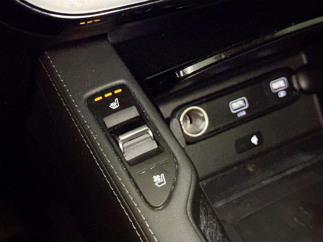 Photo of 2022 Gravity Grey Kia Telluride