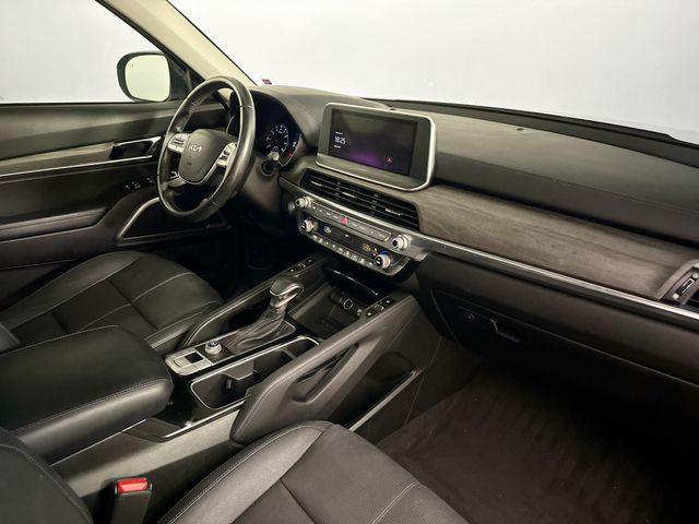 Photo of 2022 Gravity Grey Kia Telluride