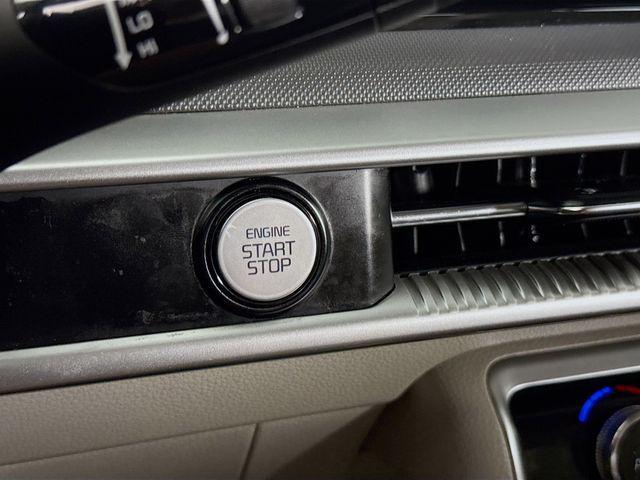 Photo of 2022 Gravity Gray Kia K5