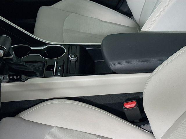 Photo of 2022 Gravity Gray Kia K5