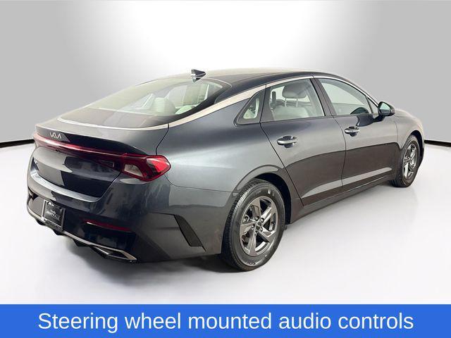 Photo of 2022 Gravity Gray Kia K5