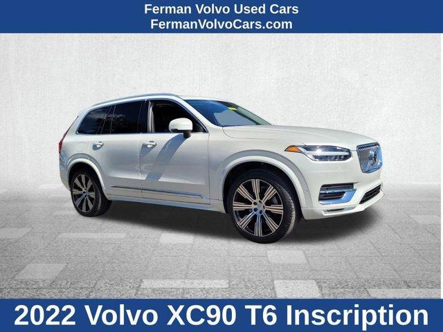 2022 Volvo XC90