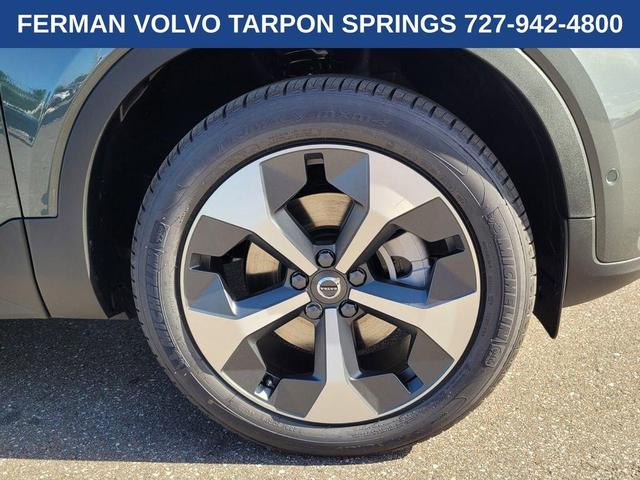 Photo of 2026 Forest Green Volvo XC40