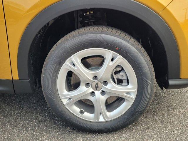 Photo of 2025 Gold Dodge Hornet