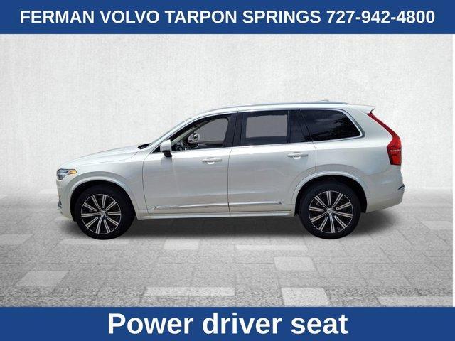 Photo of 2025 Crystal White Volvo XC90