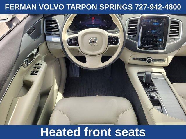 Photo of 2025 Crystal White Volvo XC90