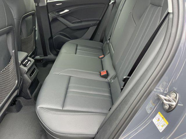 Photo of 2025 'MAGNET GRAY' Audi Q6 e-tron