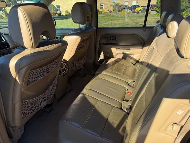 Photo of 2008 Dark Cherry Pearl Honda Pilot