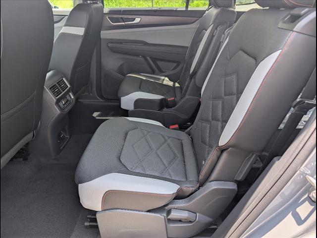 Photo of 2025  Volkswagen Atlas
