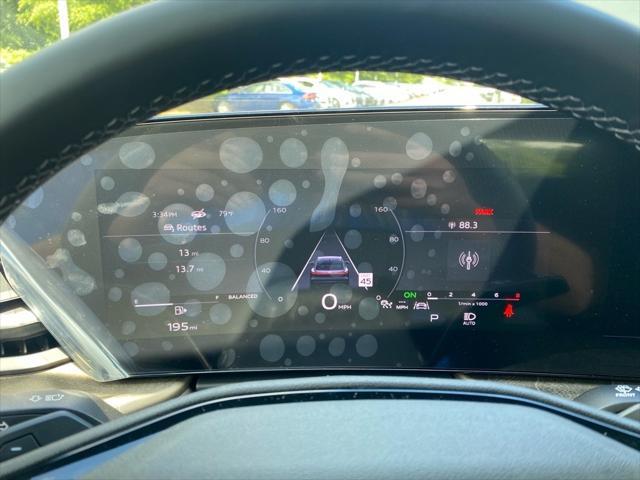 Photo of 2025 Mythos Black Metallic Audi Q5
