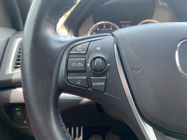 Photo of 2018 Bellanova White Pearl Acura TLX