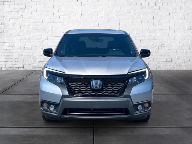 Photo of 2021 Silver Metallic Honda Passport