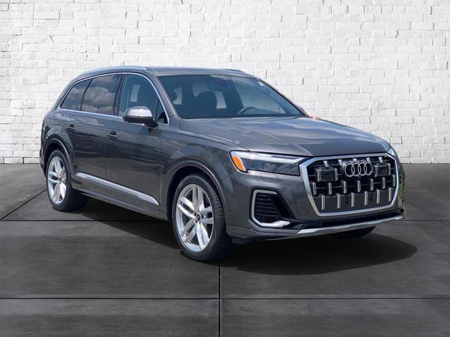 Photo of 2025 Samurai Gray Metallic Audi Q7