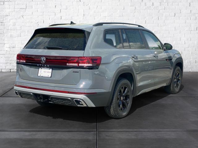 Photo of 2025 Pure Gray Volkswagen Atlas