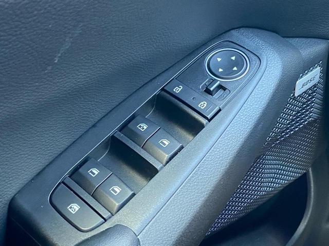 Photo of 2021 Mars Orange Kia Seltos