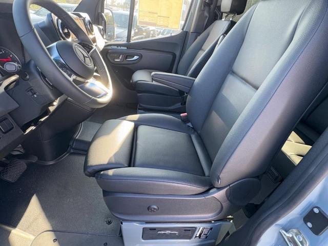 Photo of 2025  Mercedes-Benz Sprinter 2500
