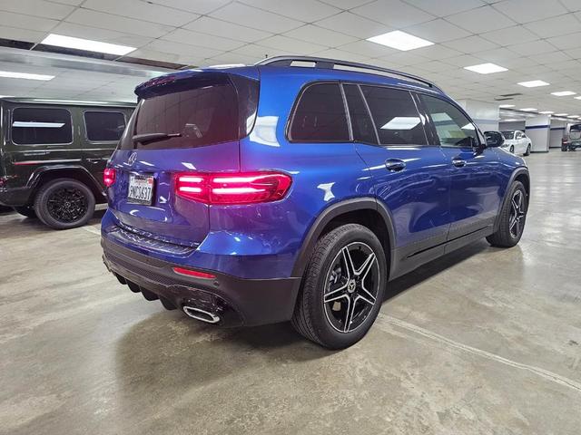 Photo of 2024 Starling Blue Metallic Mercedes-Benz GLB 250