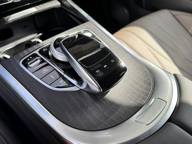 Photo of 2024 Polar White Mercedes-Benz AMG G 63