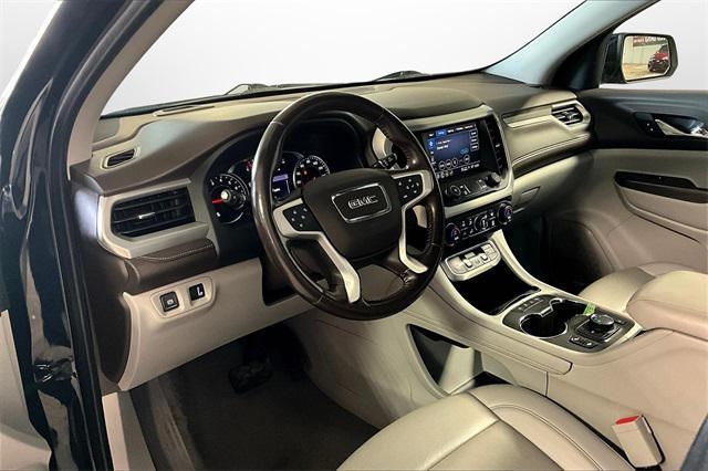 Photo of 2022 Midnight Blue Metallic GMC Acadia