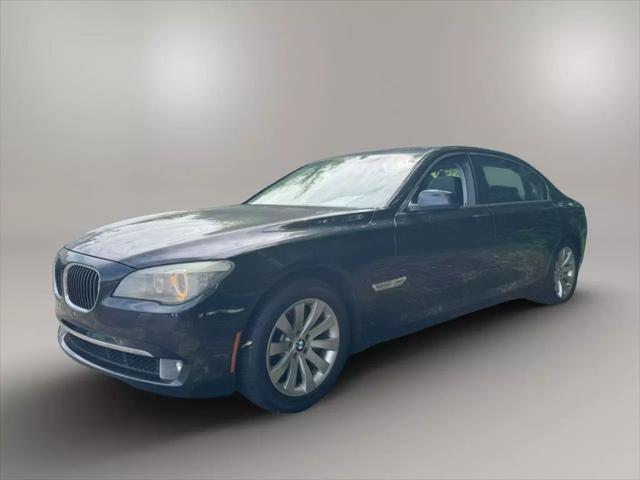2011 BMW 750