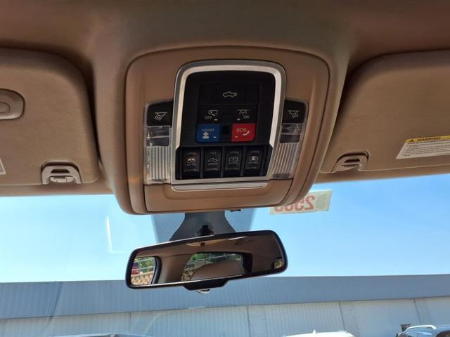 Photo of 2019 Ivory White Tri-Coat Pearlcoat RAM 1500