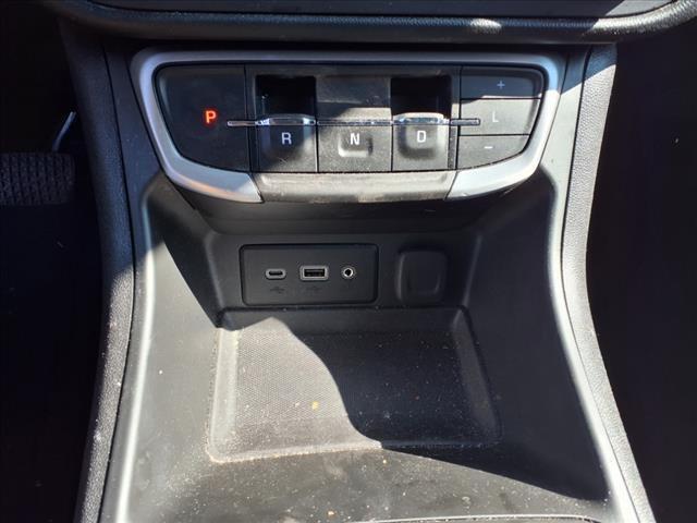 Photo of 2022 Marine Metallic GMC Terrain