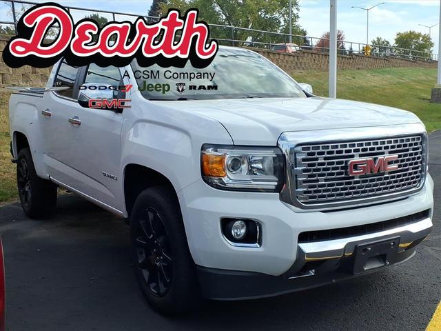 Photo of 2019 Summit White GMC Canyon