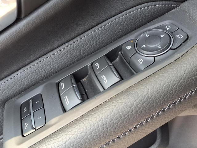 Photo of 2023 Onyx Black GMC Yukon